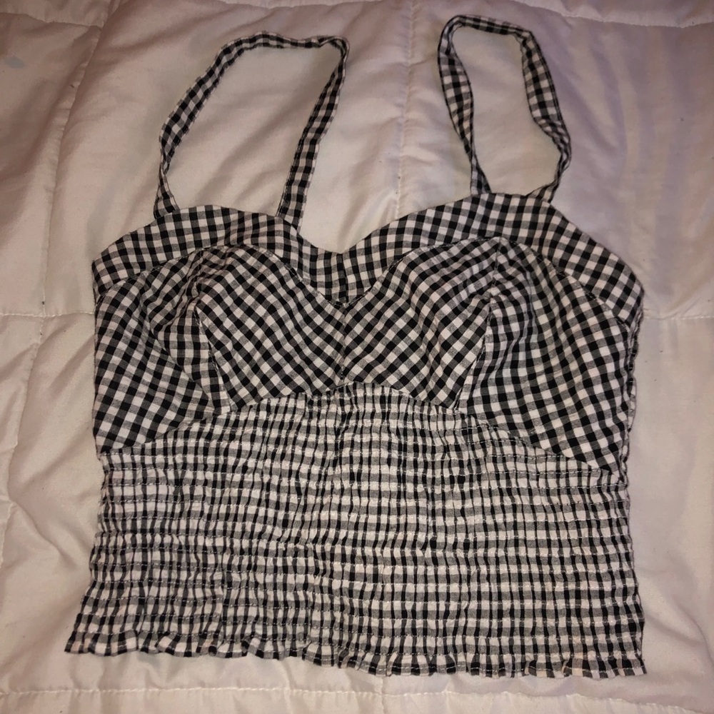 Kendal & Kylie top